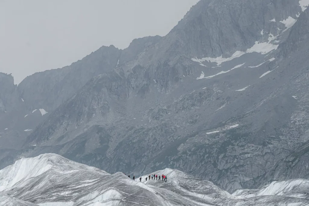 gletsjerwandeling aletschgletsjer zwitserland